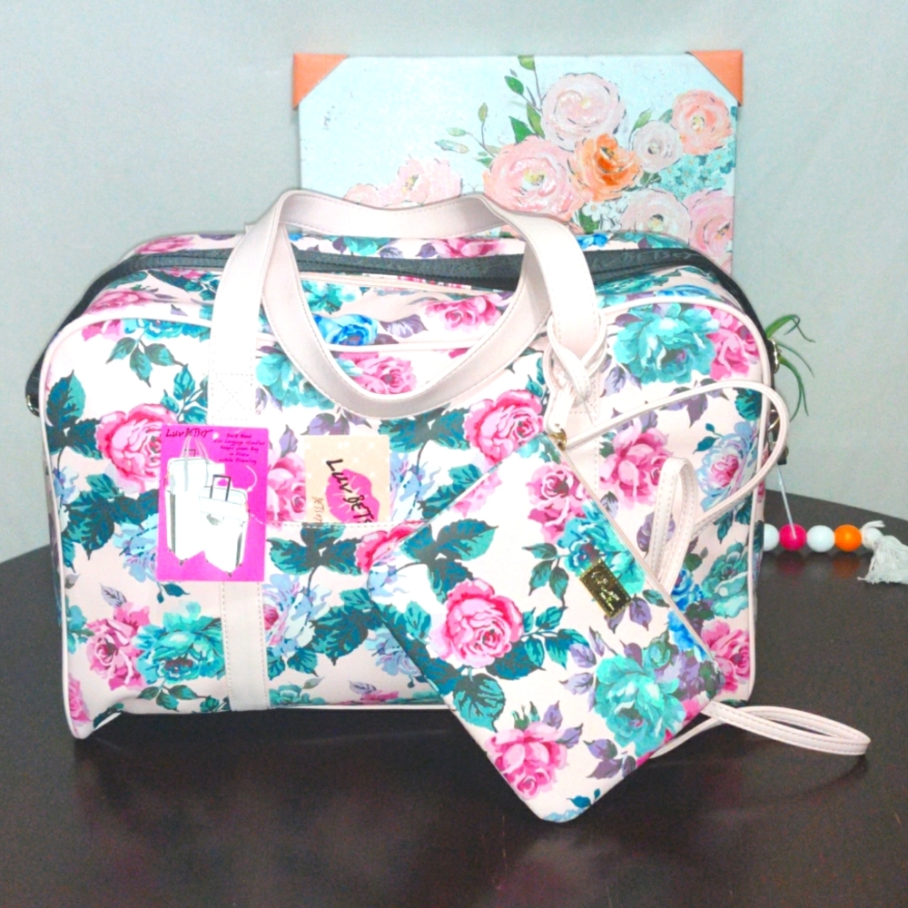 🆕 Betsey Johnson Weekender - Pink Florals